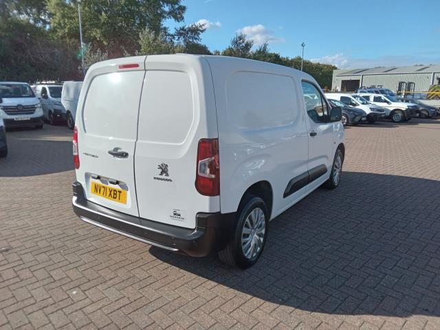 2022 Peugeot Partner 1000 1.5 Bluehdi 100 Professional Premium Van (NV71XBT) Image 11