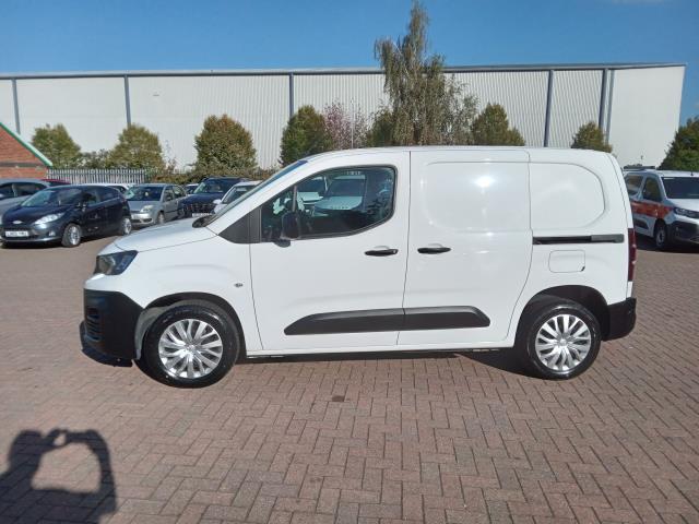 2022 Peugeot Partner 1000 1.5 Bluehdi 100 Professional Premium Van (NV71XBT) Image 6
