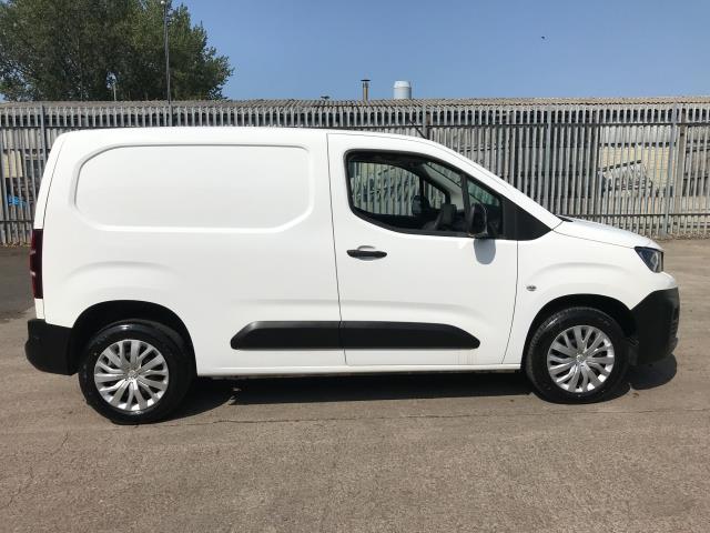 2022 Peugeot Partner L1 1000 1.5BLUE HDI 100PS PROFESSIONAL PREMIUM EURO 6 (NV71XBY) Image 10