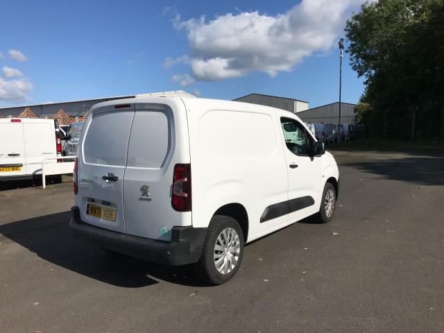 2022 Peugeot Partner 1000 1.5 Bluehdi 100 Professional Premium Van (NV71XCE) Image 12