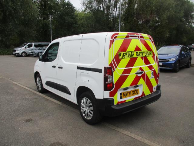 2022 Peugeot Partner 1000 1.5 Bluehdi 100 Professional Premium Van (NV71XCG) Image 7