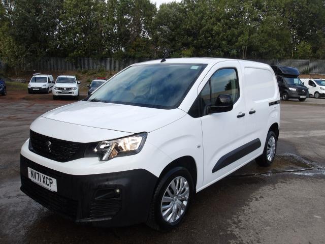 2022 Peugeot Partner 1000 1.5 Bluehdi 100 Professional Premium Van (NV71XCP) Image 3