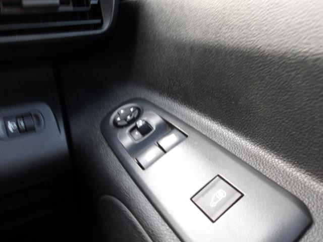 2022 Peugeot Partner 1000 1.5 Bluehdi 100 Professional Premium Van (NV71XCP) Image 24