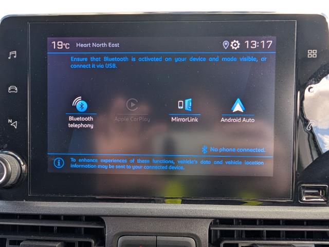 2022 Peugeot Partner 1000 1.5 Bluehdi 100 Professional Premium Van (NV71XCW) Image 21