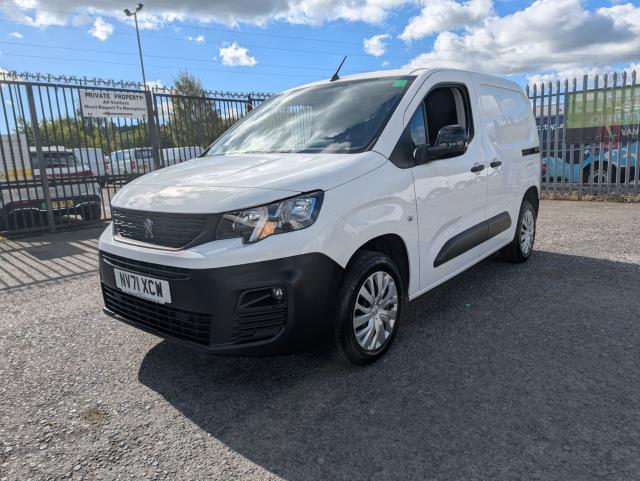 2022 Peugeot Partner 1000 1.5 Bluehdi 100 Professional Premium Van (NV71XCW) Image 4
