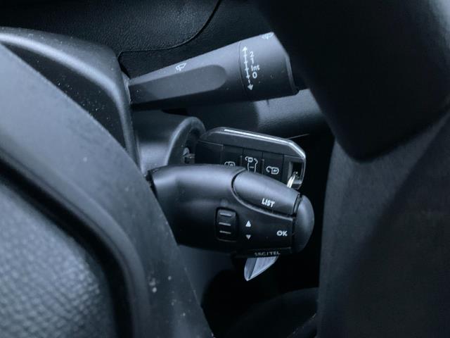 2022 Peugeot Partner 1000 1.5 Bluehdi 100 Professional Premium Van (NV71XEN) Image 27