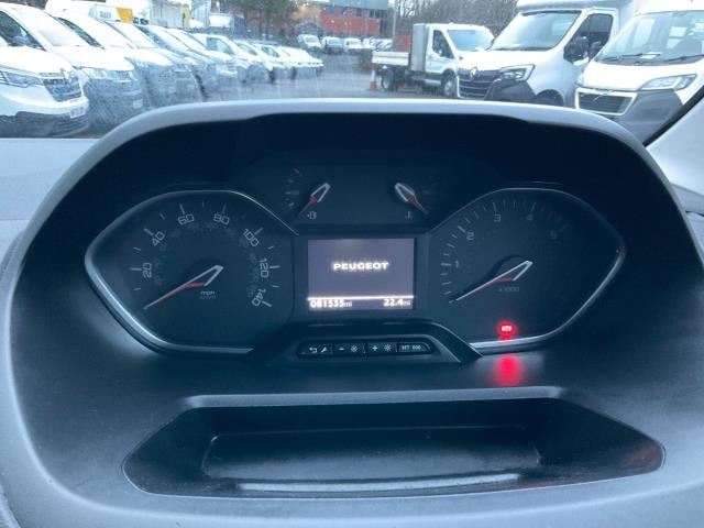 2022 Peugeot Partner 1000 1.5 Bluehdi 100 Professional Premium Van (NV71XEN) Image 18