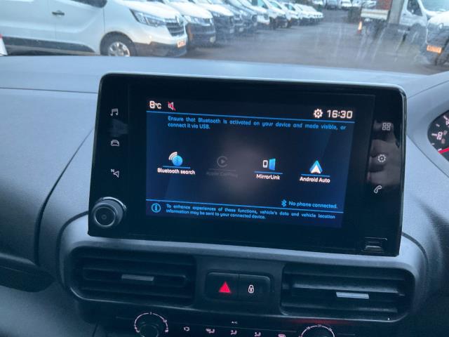 2022 Peugeot Partner 1000 1.5 Bluehdi 100 Professional Premium Van (NV71XEN) Image 21