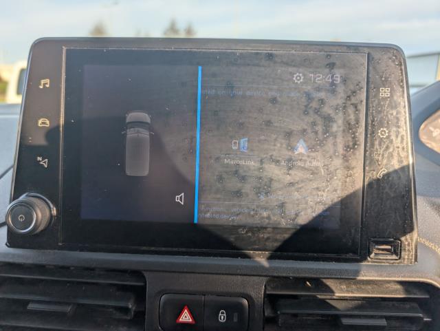 2022 Peugeot Partner 1000 1.5 Bluehdi 100 Professional Premium Van (NV71XGO) Image 23