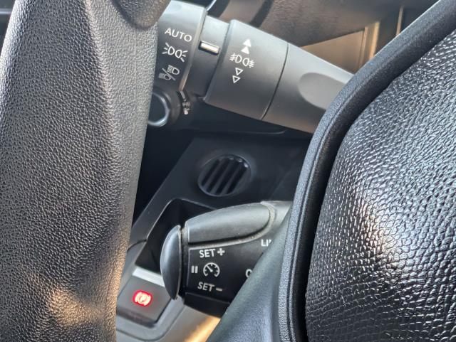 2022 Peugeot Partner 1000 1.5 Bluehdi 100 Professional Premium Van (NV71XGO) Image 20