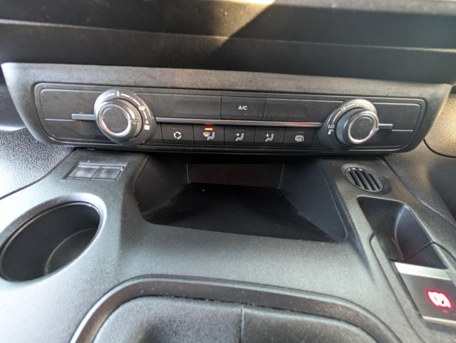 2022 Peugeot Partner 1000 1.5 Bluehdi 100 Professional Premium Van (NV71XGO) Image 24