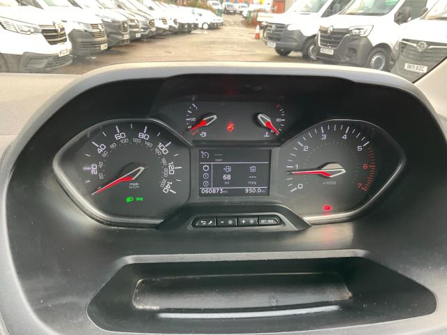 2022 Peugeot Partner 1000 1.5 Bluehdi 100 Professional Premium Van (NV71XGS) Image 18