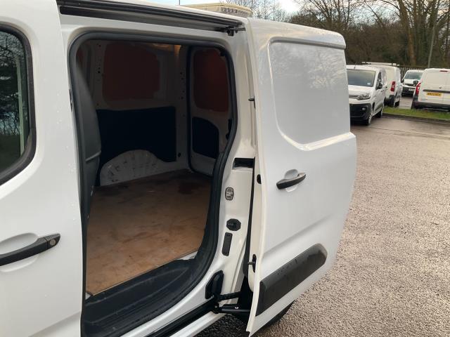 2022 Peugeot Partner 1000 1.5 Bluehdi 100 Professional Premium Van (NV71XGS) Image 8