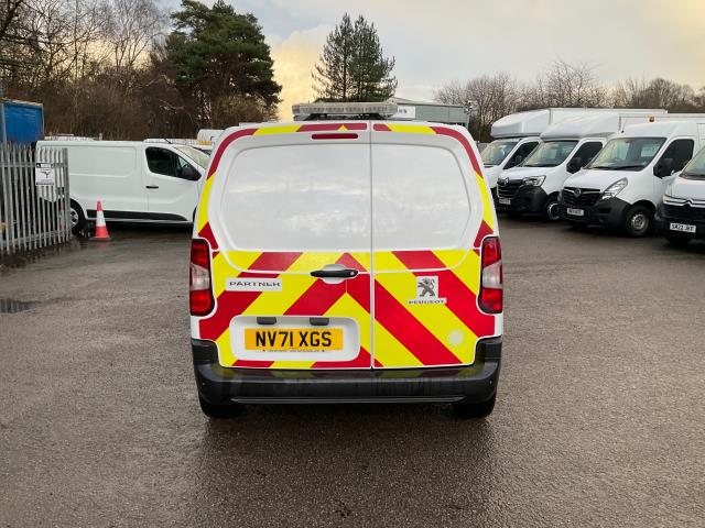 2022 Peugeot Partner 1000 1.5 Bluehdi 100 Professional Premium Van (NV71XGS) Image 11