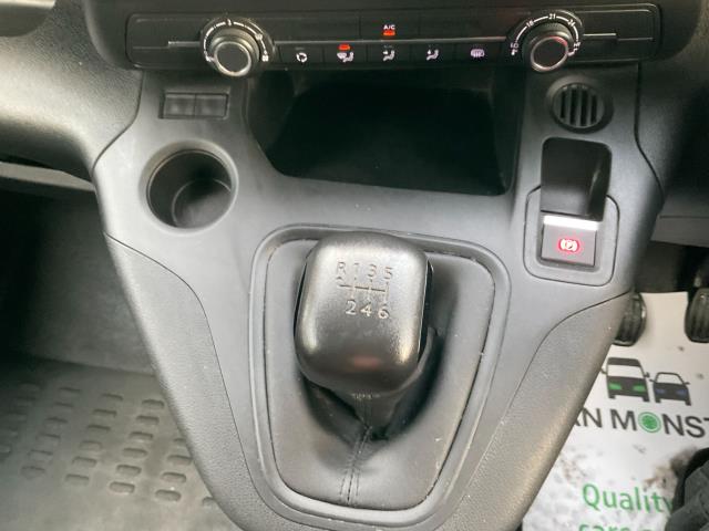 2022 Peugeot Partner 1000 1.5 Bluehdi 100 Professional Premium Van (NV71XGS) Image 23