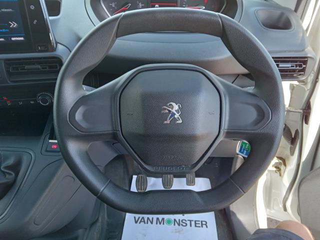 2022 Peugeot Partner 1000 1.5 Bluehdi 100 Professional Premium Van (NV71XJM) Image 21