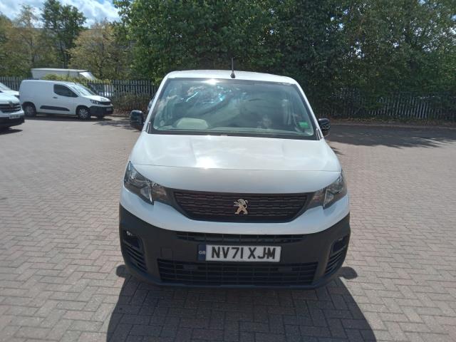 2022 Peugeot Partner 1000 1.5 Bluehdi 100 Professional Premium Van (NV71XJM) Image 3