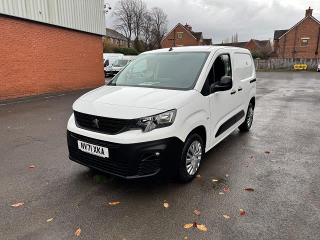 2022 Peugeot Partner 1000 1.5 Bluehdi 100 Professional Premium Van (70MPH speed limiter) (NV71XKA) Image 5