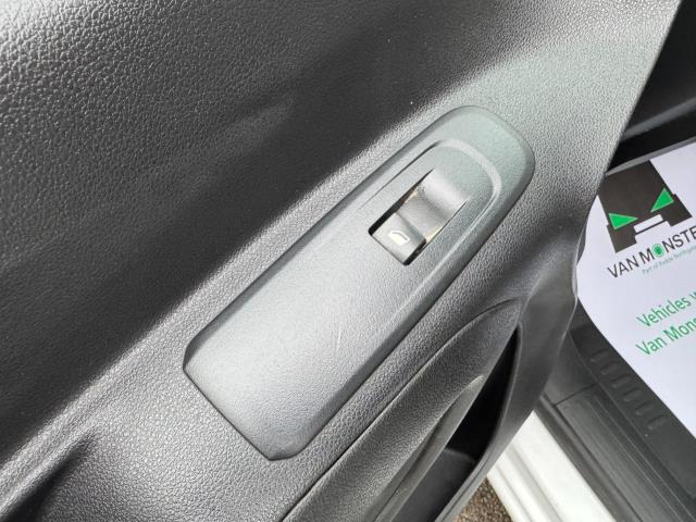 2022 Peugeot Partner 1000 1.5 Bluehdi 100 Professional Premium Van (70MPH speed limiter) (NV71XKA) Image 34