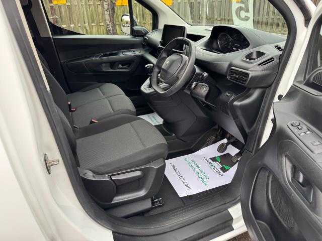 2022 Peugeot Partner 1000 1.5 Bluehdi 100 Professional Premium Van (70MPH speed limiter) (NV71XKA) Image 13