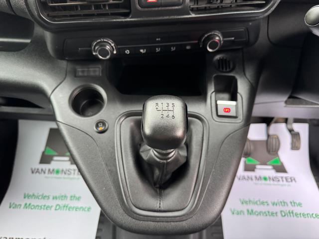2022 Peugeot Partner 1000 1.5 Bluehdi 100 Professional Premium Van (70MPH speed limiter) (NV71XKA) Image 26