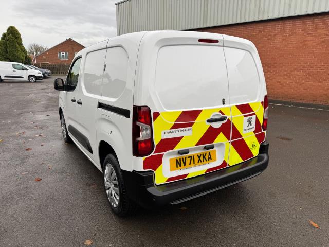 2022 Peugeot Partner 1000 1.5 Bluehdi 100 Professional Premium Van (70MPH speed limiter) (NV71XKA) Image 7