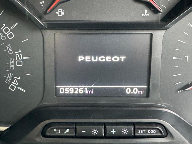 2022 Peugeot Partner 1000 1.5 Bluehdi 100 Professional Premium Van (70MPH speed limiter) (NV71XKA) Image 12