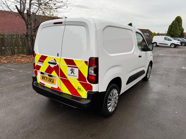 2022 Peugeot Partner 1000 1.5 Bluehdi 100 Professional Premium Van (70MPH speed limiter) (NV71XKA) Image 9