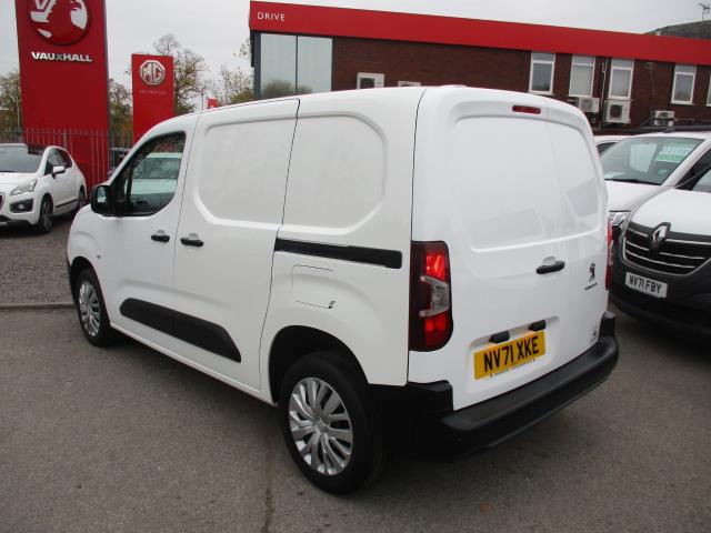 2022 Peugeot Partner 1000 1.5 Bluehdi 100 Professional Premium Van (NV71XKE) Image 7