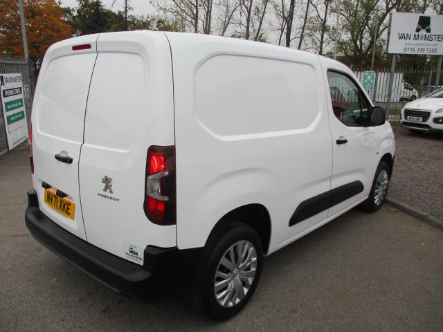 2022 Peugeot Partner 1000 1.5 Bluehdi 100 Professional Premium Van (NV71XKE) Image 4