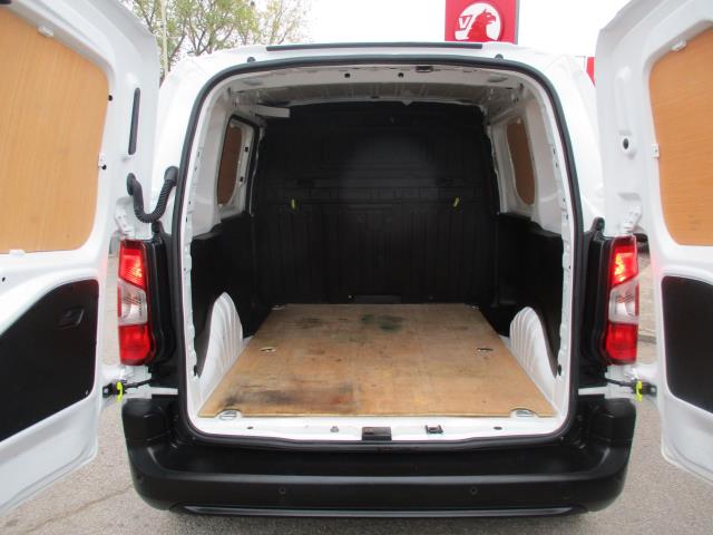 2022 Peugeot Partner 1000 1.5 Bluehdi 100 Professional Premium Van (NV71XKE) Image 28