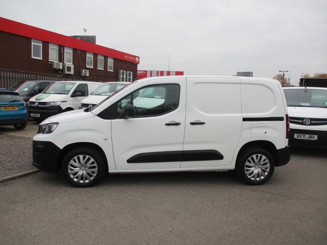 2022 Peugeot Partner 1000 1.5 Bluehdi 100 Professional Premium Van (NV71XKE) Image 8