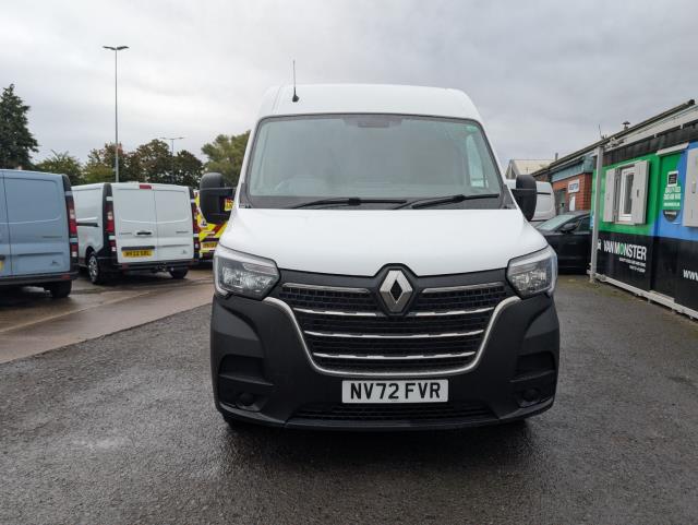 2022 Renault Master Lm35dci 135 Business+ Medium Roof Van (NV72FVR) Image 3