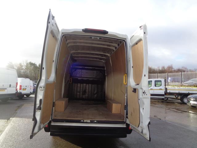 2023 Iveco Daily 2.3 High Roof Business Van 3520L Wb (NV72HKB) Image 13