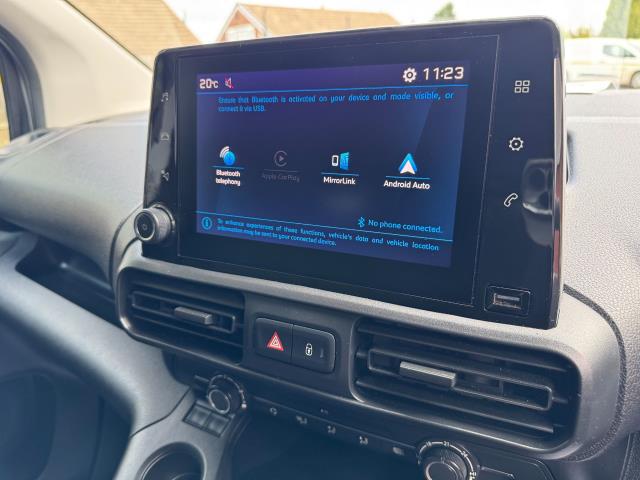 2023 Peugeot Partner 1000 1.5 Bluehdi 100 Professional Premium + Van (NV73THU) Image 24