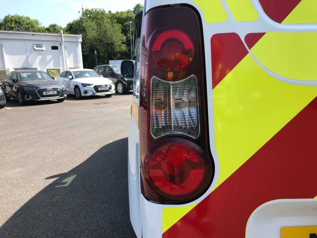 2018 Peugeot Partner 850 1.6 Bluehdi 100 Professional Van [Non Ss] (NX18ZNW) Image 13