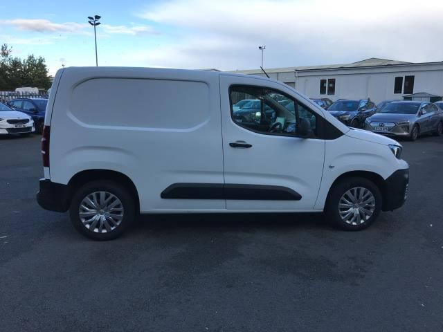 2019 Peugeot Partner 1000 1.5 BLUE HDI 100 PROFESSIONAL VAN EURO 6 (NX19XEE) Image 12