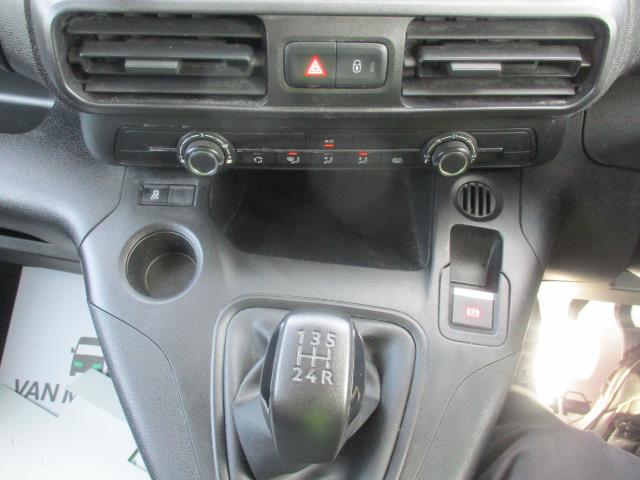 2019 Peugeot Partner 1000 1.6 Bluehdi 100 Professional Van (NX19XHT) Image 23