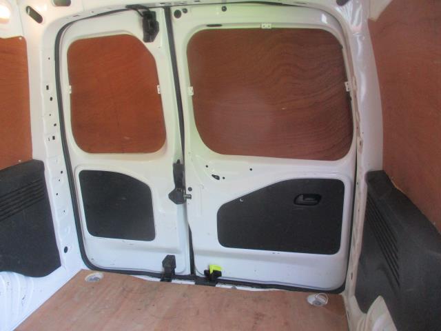 2019 Peugeot Partner 1000 1.6 Bluehdi 100 Professional Van (NX19XHT) Image 28
