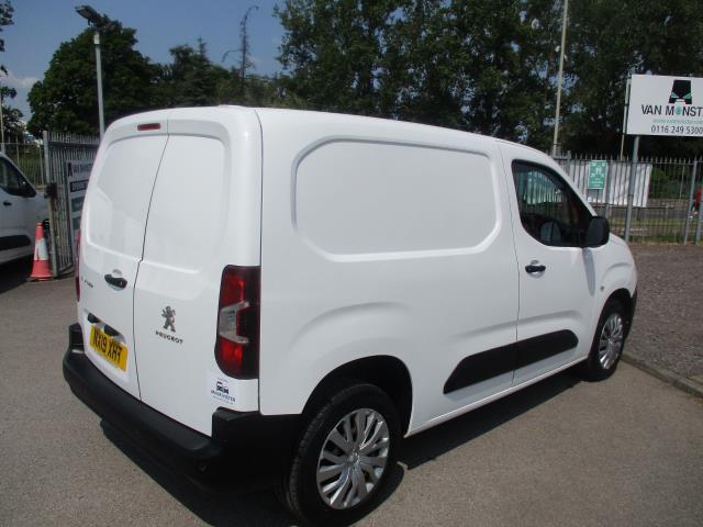 2019 Peugeot Partner 1000 1.6 Bluehdi 100 Professional Van (NX19XHT) Image 4