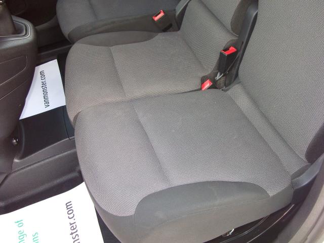 2019 Peugeot Partner 1000 1.5 Bluehdi 100 Professional Van (NX19XHV) Image 29