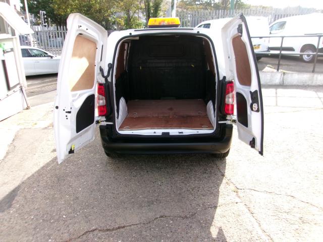 2019 Peugeot Partner 1000 1.5 Bluehdi 100 Professional Van (NX19YCT) Image 8