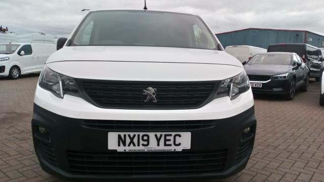2019 Peugeot Partner 1000 1.5 Bluehdi 100 Professional Van (NX19YEC) Image 8