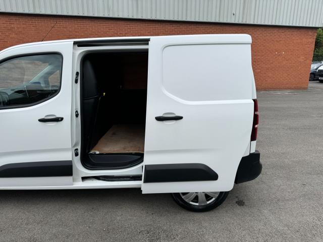 2019 Peugeot Partner 1000 1.5 Bluehdi 100 Professional Van Euro 6 (NX19YHD) Image 34