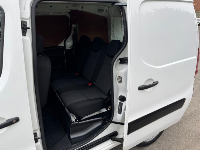 2019 Peugeot Partner L2 715 S 1.6 Bluehdi 100 Crew Van EURO 6 (NX19YLL) Image 35