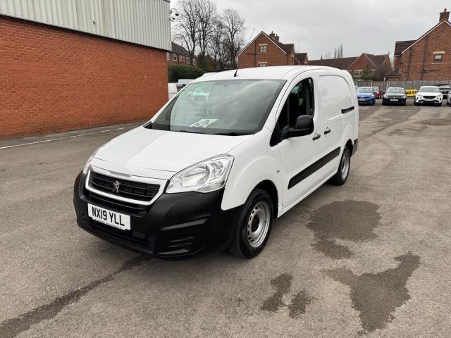 2019 Peugeot Partner L2 715 S 1.6 Bluehdi 100 Crew Van EURO 6 (NX19YLL) Image 4