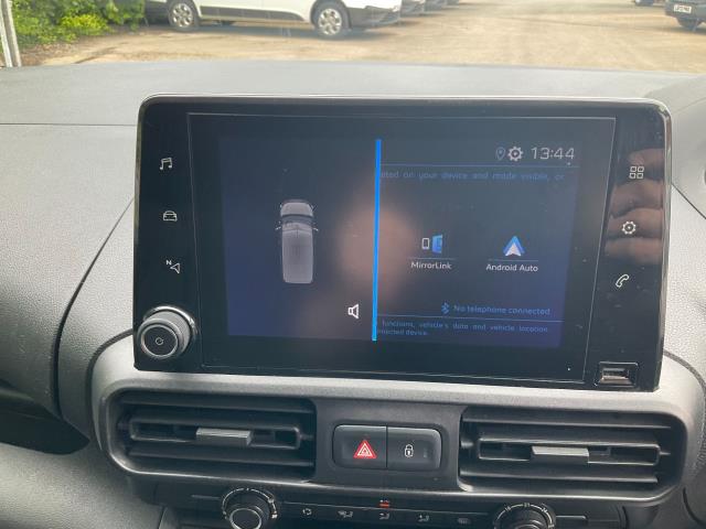 2019 Peugeot Partner 1000 1.5 Bluehdi 100 Professional Van (NX19ZFO) Image 21