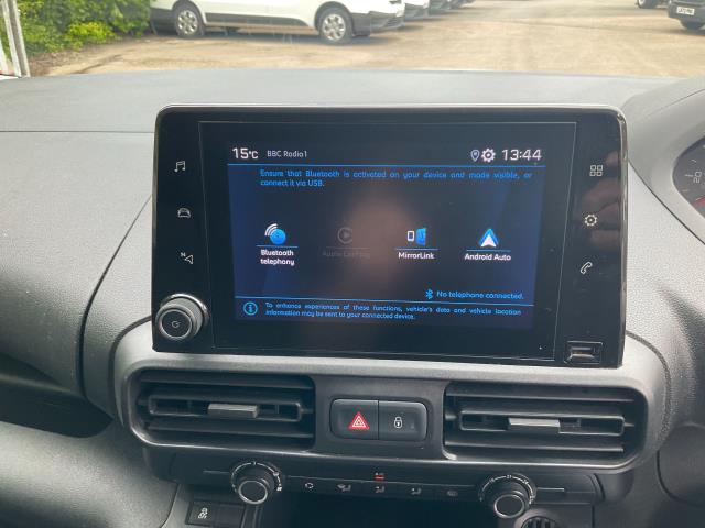 2019 Peugeot Partner 1000 1.5 Bluehdi 100 Professional Van (NX19ZFO) Image 20
