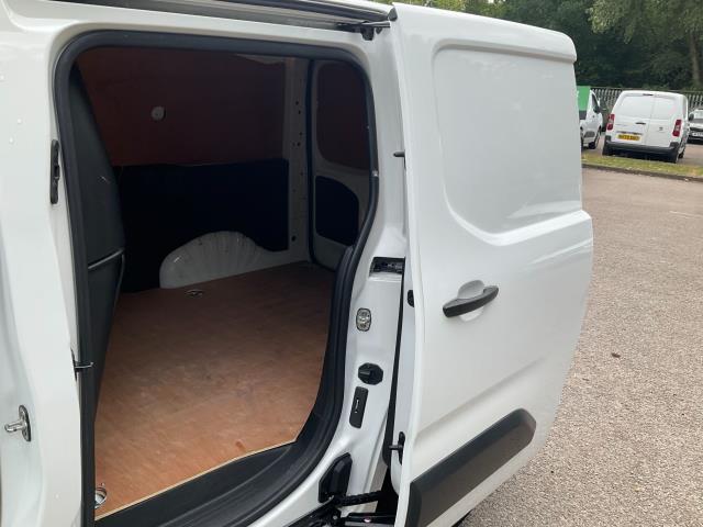2019 Peugeot Partner 1000 1.5 Bluehdi 100 Professional Van (NX19ZFO) Image 8