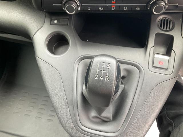 2019 Peugeot Partner 1000 1.5 Bluehdi 100 Professional Van (NX19ZFO) Image 25